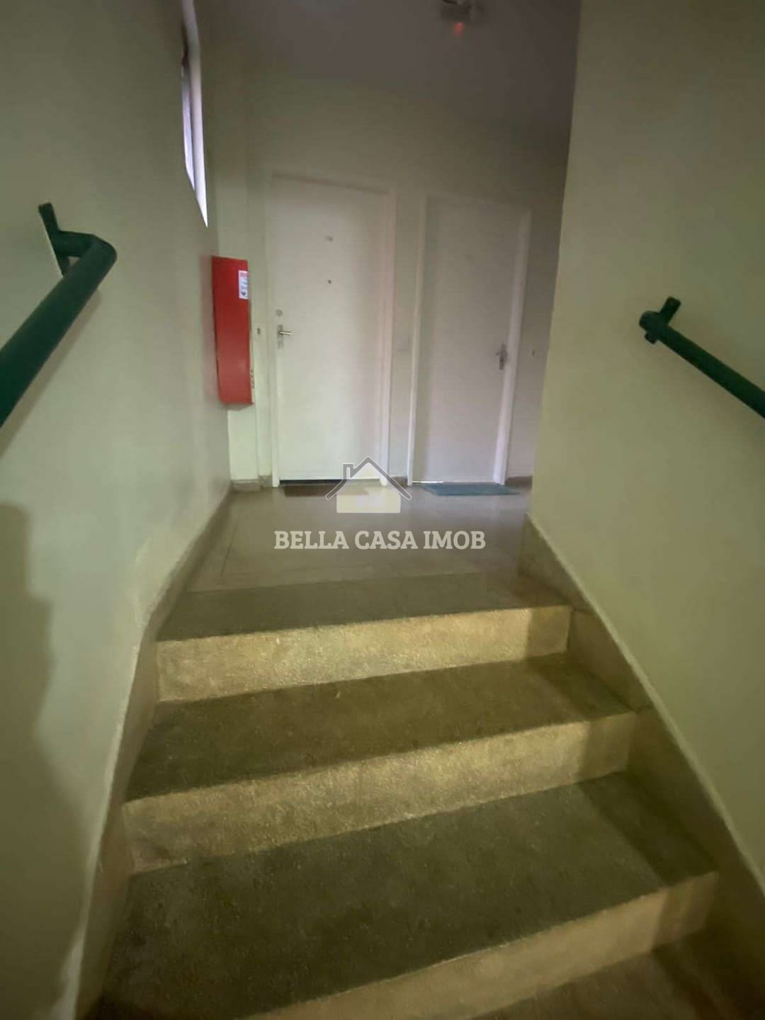 Apartamento à venda com 2 quartos, 80m² - Foto 19