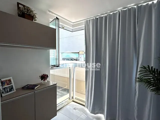 Apartamento 3 quartos e 2 banheiros, à venda, no bairro Praia de Itaparica em Vila Velha
