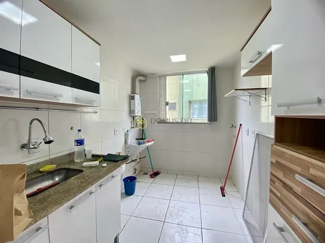 Apartamento com 50m² 2 quartos e 1 banheiro, à venda, no bairro Parque Independência em Barra Mansa