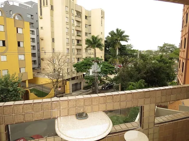 Apartamento com 301m² 3 quartos e 5 banheiros, à venda, no bairro Lago Parque em Londrina