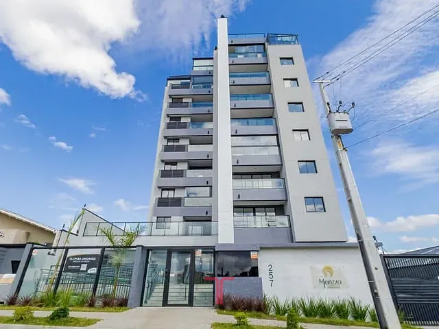 Apartamento com 104m² 2 quartos e 2 banheiros, à venda, no bairro Capão Raso em Curitiba