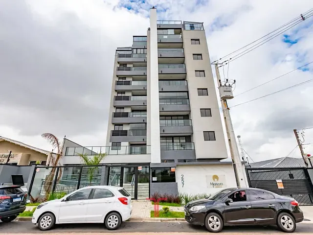 Apartamento com 104m² 2 quartos e 2 banheiros, à venda, no bairro Capão Raso em Curitiba