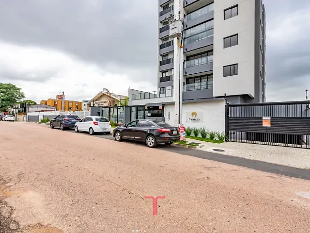 Apartamento com 104m² 2 quartos e 2 banheiros, à venda, no bairro Capão Raso em Curitiba