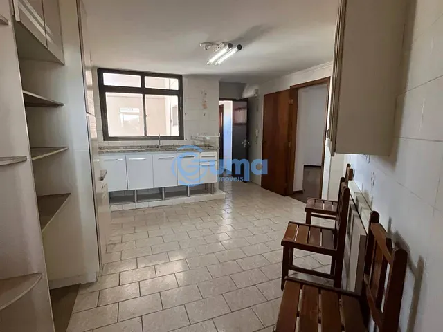 Apartamento com 125m² 3 quartos e 2 banheiros, para alugar, no bairro Centro em Bragança Paulista
