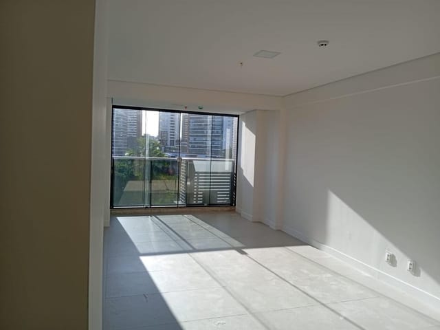 Sala para alugar, no bairro Horto Florestal em Salvador