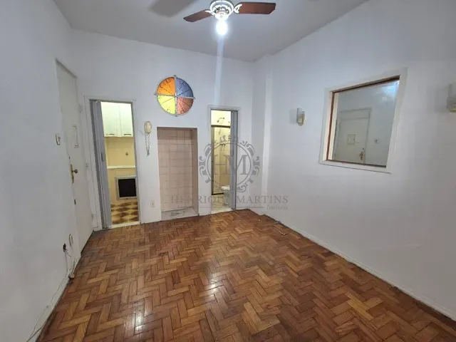 Apartamento com 30m² 1 quarto e 1 banheiro, à venda, no bairro Copacabana em Rio de Janeiro