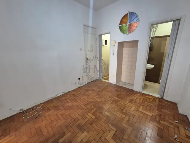 Apartamento com 30m² 1 quarto e 1 banheiro, à venda, no bairro Copacabana em Rio de Janeiro