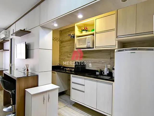 Apartamento 1 quarto e 1 banheiro, para alugar, no bairro Victor Konder em Blumenau