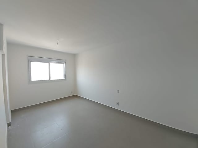 Apartamento 3 quartos e 3 banheiros, à venda, no bairro Serrinha em Goiânia
