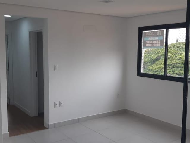 Apartamento 2 quartos e 2 banheiros, à venda, no bairro Centro em Cambé