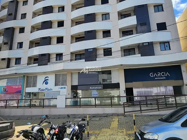 Apartamento 2 quartos e 1 banheiro, à venda ou para alugar, no bairro Candeias em Vitória da Conquista
