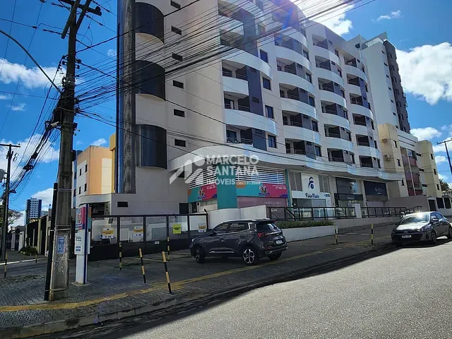 Apartamento 2 quartos e 1 banheiro, à venda, no bairro Candeias em Vitória da Conquista