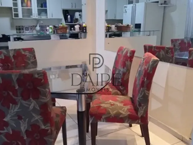 Apartamento com 130m² 3 quartos e 1 banheiro, à venda, no bairro centro em Campo Bom