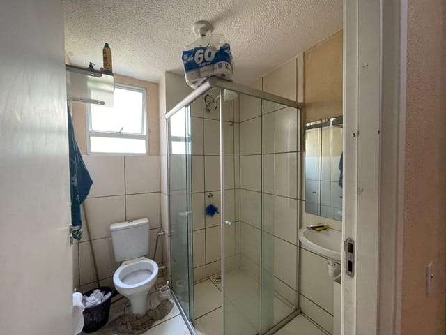 Apartamento 2 quartos e 1 banheiro, à venda, no bairro Icaivera em Betim