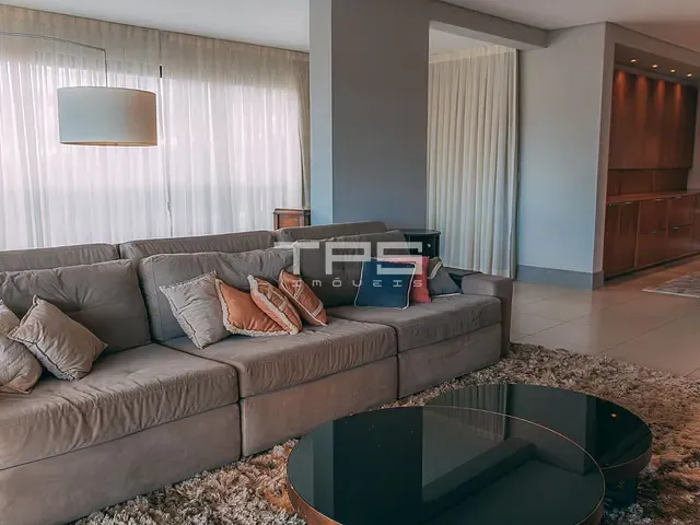 Apartamento com 264m² 3 quartos e 5 banheiros, à venda, no bairro Cruz em Lorena