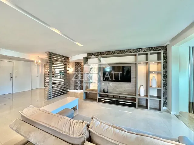 Apartamento com 393m² 3 quartos e 5 banheiros, à venda, no bairro Jardim Blumenau em Blumenau