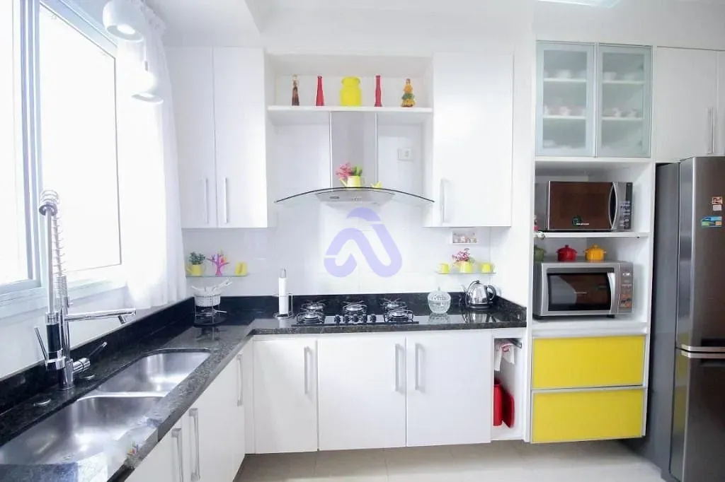 Apartamento, 3 quartos, 121 m² - Foto 2