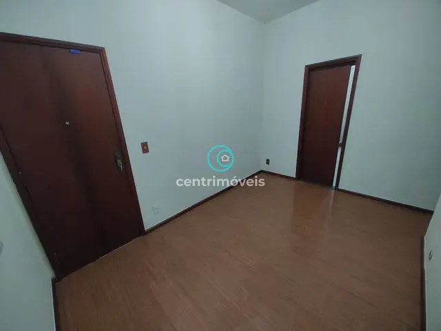 Apartamento 2 quartos e 1 banheiro, à venda, no bairro Tijuca em Rio de Janeiro