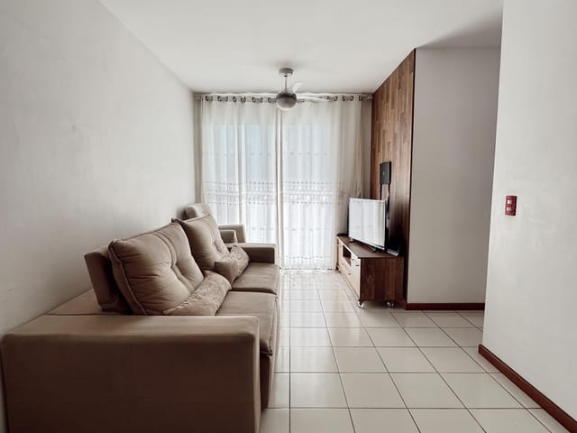 Apartamento com 60m² 2 quartos e 2 banheiros, à venda, no bairro Parque Residencial Laranjeiras em Serra