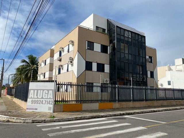 Apartamento 4 quartos e 3 banheiros, para alugar, no bairro Coroa do Meio em Aracaju