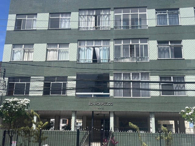 Apartamento 2 quartos e 2 banheiros, à venda, no bairro Brotas em Salvador