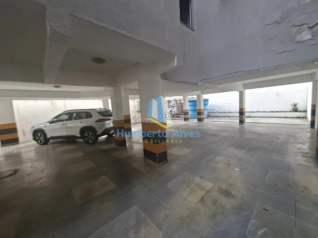 Apartamento 3 quartos e 2 banheiros, à venda, no bairro Candeias em Vitória da Conquista