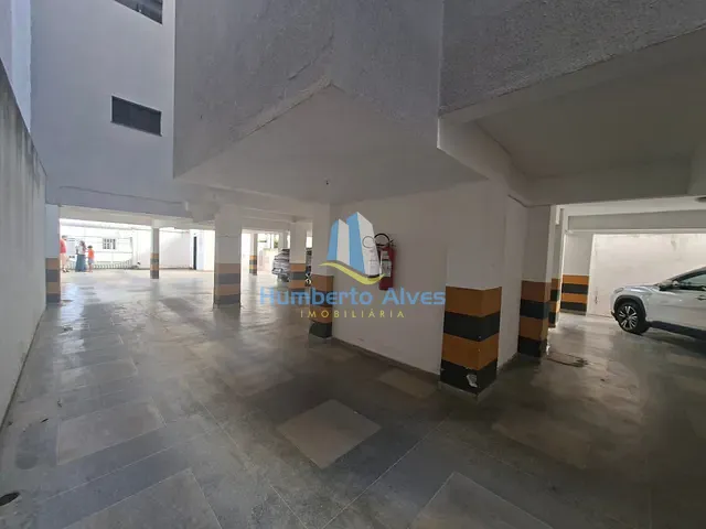 Apartamento 3 quartos e 2 banheiros, à venda, no bairro Candeias em Vitória da Conquista