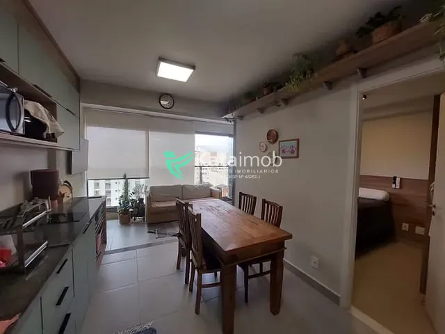 Apartamento 1 quarto e 1 banheiro, à venda ou para alugar, no bairro Vila Monte Alegre em São Paulo