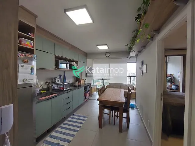 Apartamento 1 quarto e 1 banheiro, à venda ou para alugar, no bairro Vila Monte Alegre em São Paulo