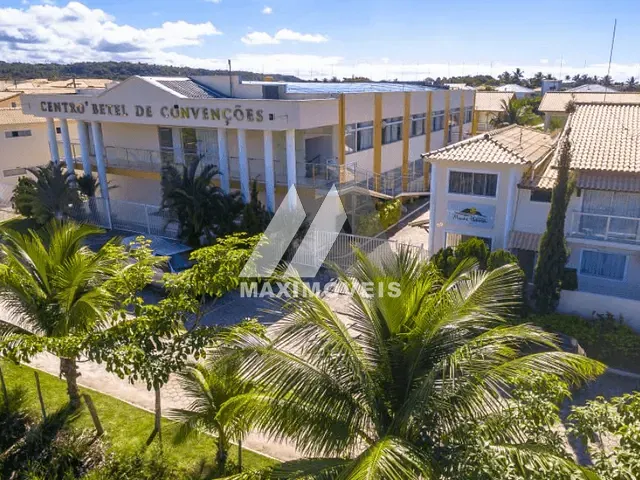 Apartamento 2 quartos e 2 banheiros, à venda, no bairro Taperapuan em Porto Seguro