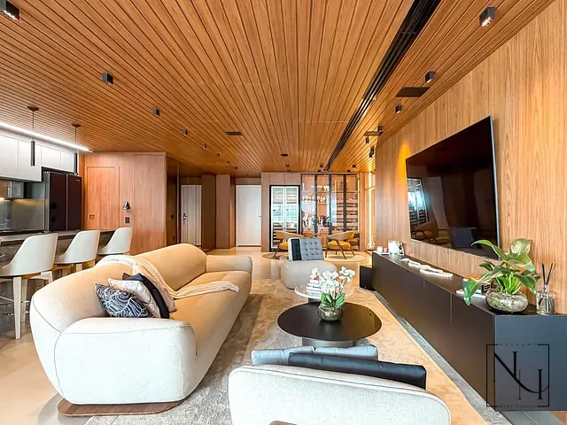 Apartamento com 265m² 3 quartos e 5 banheiros, à venda, no bairro Jardim das Acácias em São Paulo