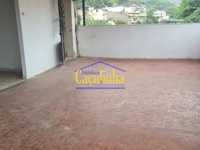 Apartamento com 80m², para alugar, no bairro Centro em Barra do Piraí