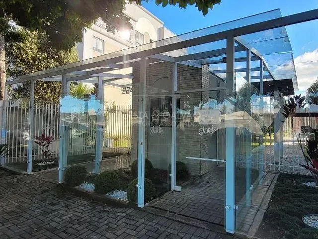 Apartamento com 60m² 3 quartos e 1 banheiro, à venda, no bairro Capão Raso em Curitiba