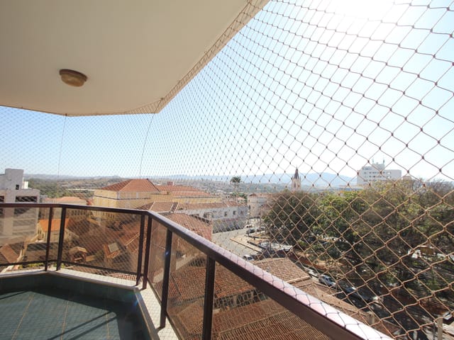 Apartamento com 428m² 4 quartos e 6 banheiros, à venda ou para alugar, no bairro Centro em São João da Boa Vista