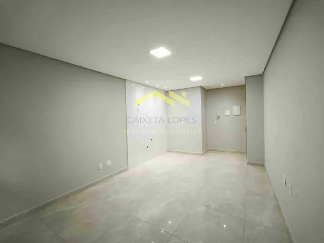 Apartamento com 50m² 2 quartos e 1 banheiro, à venda, no bairro Parque Oratório em Santo André
