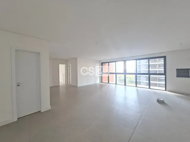 Apartamento com 260m² 3 quartos e 3 banheiros, à venda, no bairro Gleba Fazenda Palhano em Londrina