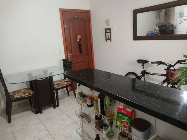 Apartamento 2 quartos e 1 banheiro, à venda, no bairro Guará II em Brasília