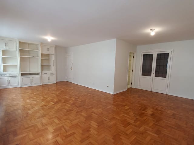 Apartamento com 196m² 3 quartos e 3 banheiros, à venda, no bairro Itaim Bibi em São Paulo