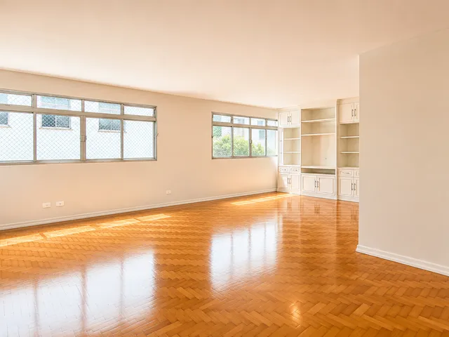 Apartamento com 196m² 3 quartos e 3 banheiros, à venda, no bairro Itaim Bibi em São Paulo