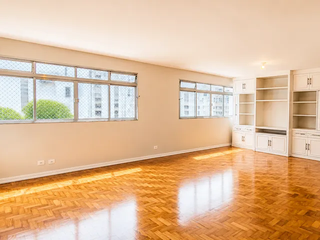 Apartamento com 196m² 3 quartos e 3 banheiros, à venda, no bairro Itaim Bibi em São Paulo