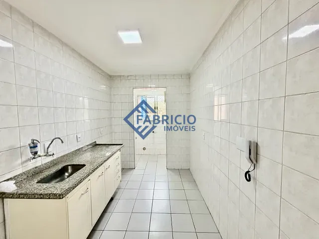 Apartamento com 66m² 2 quartos e 1 banheiro, para alugar, no bairro Ortizes em Valinhos