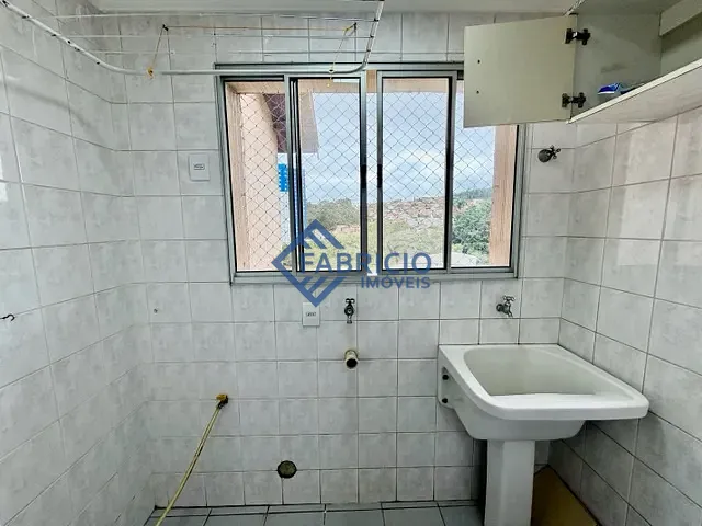 Apartamento com 66m² 2 quartos e 1 banheiro, para alugar, no bairro Ortizes em Valinhos