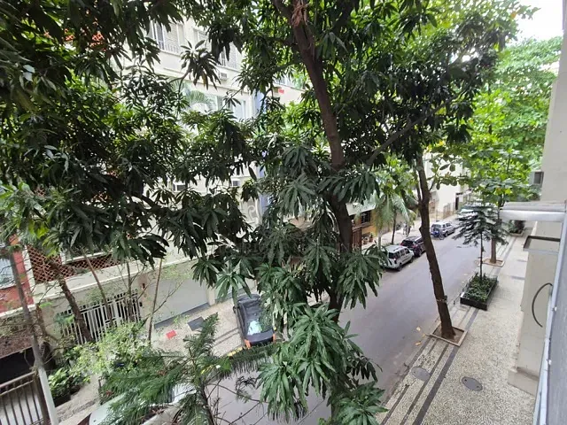 Apartamento com 70m² 2 quartos e 2 banheiros, à venda, no bairro Copacabana em Rio de Janeiro