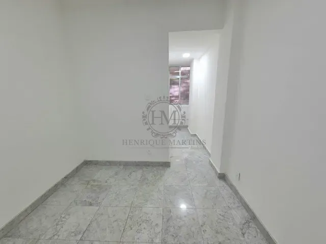 Apartamento com 70m² 2 quartos e 2 banheiros, à venda, no bairro Copacabana em Rio de Janeiro