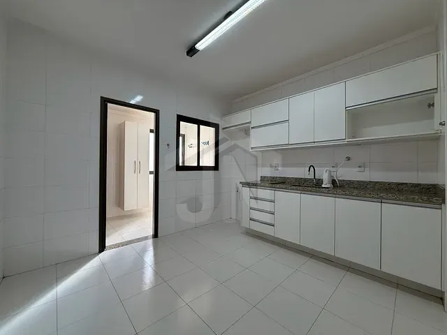 Apartamento 3 quartos e 4 banheiros, à venda, no bairro Jardim Botânico em Ribeirão Preto