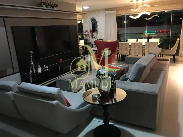 Apartamento 4 quartos e 5 banheiros, à venda, no bairro Batista Campos em Belém