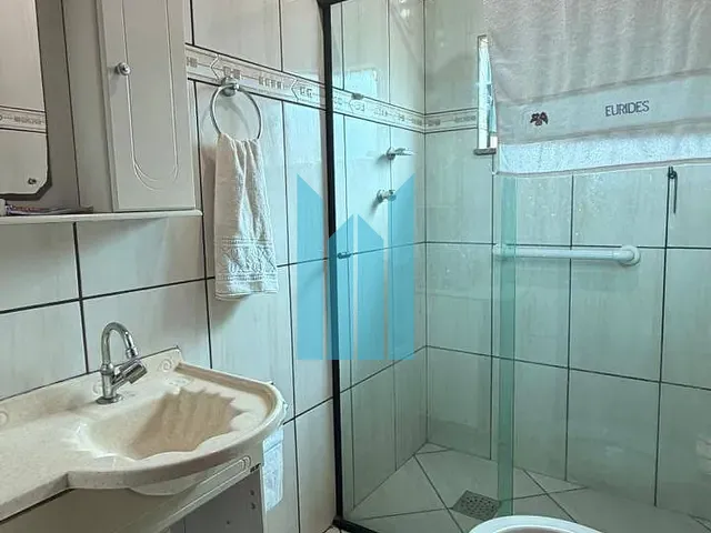Apartamento 2 quartos e 1 banheiro, à venda, no bairro Vila José Carlos em Poços de Caldas