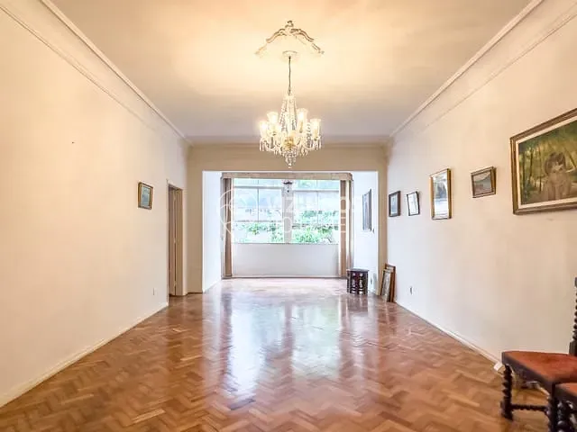 Apartamento com 213m² 4 quartos e 4 banheiros, à venda, no bairro Leme em Rio de Janeiro