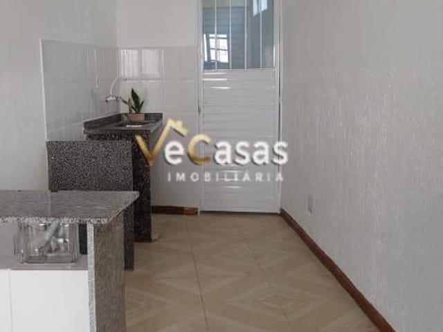 Apartamento com 40m² 1 quarto e 1 banheiro, para alugar, no bairro Jardim Miramar em Rio das Ostras