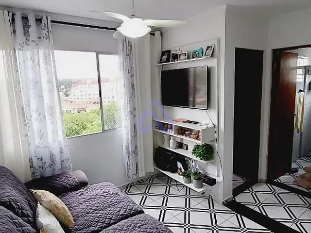 Apartamento 2 quartos e 1 banheiro, à venda, no bairro Parada XV de Novembro em São Paulo